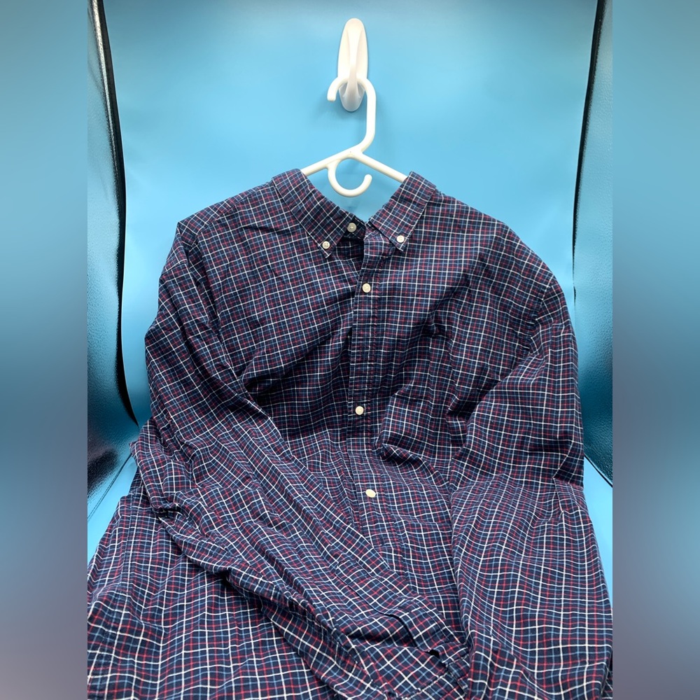 GAP Slim Fit Long Sleeve Button-Up Shirt